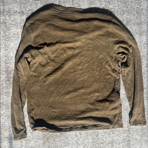 Lucky Brand Wheat/Tan Long Sleeve Henley Shirt (L) - Picture 2 of 2